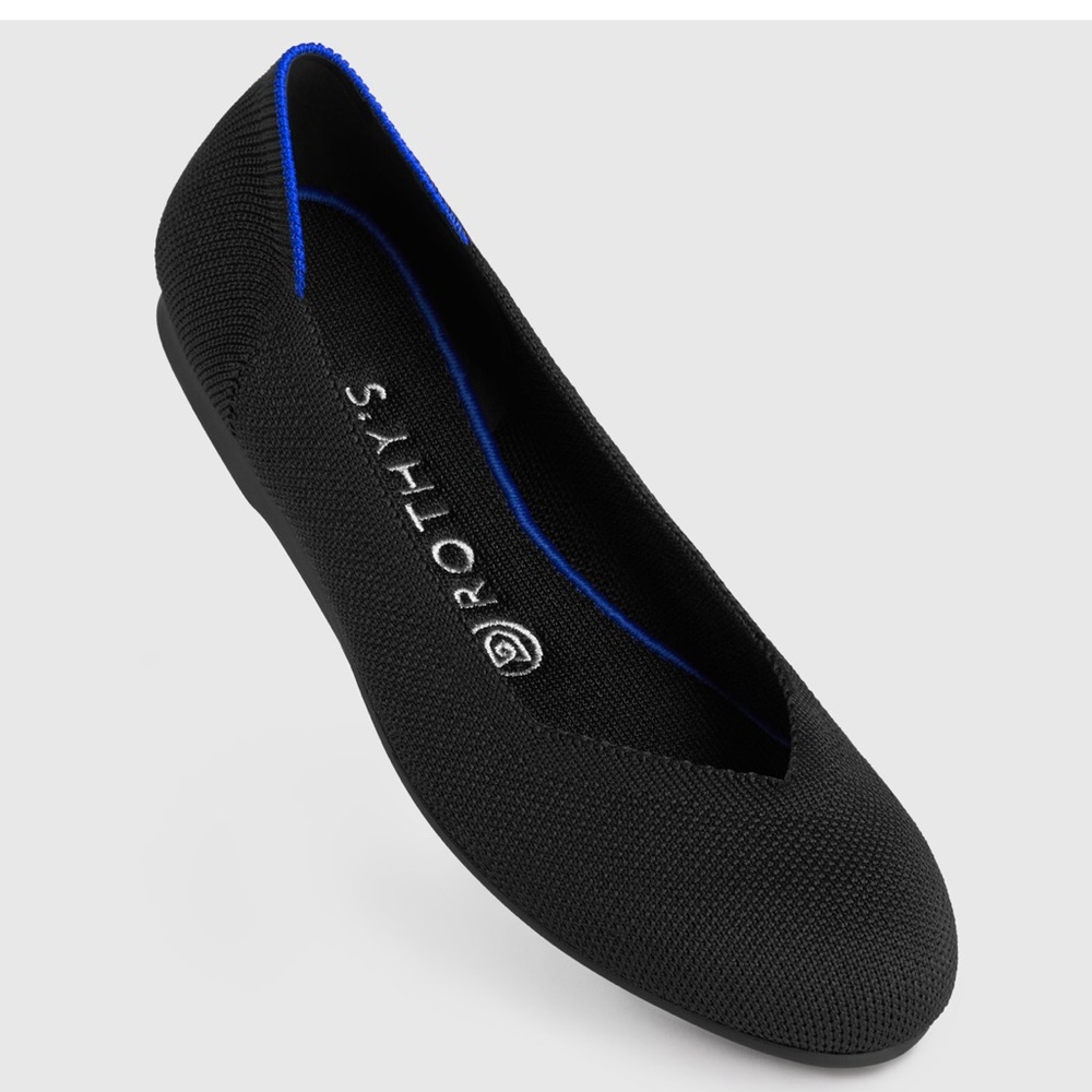 Rothy’s Black Rounded-Toe Flats size 7